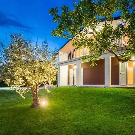 Parry Porec Comfortable 4*