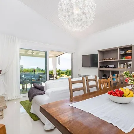 Parry Porec Comfortable Hotel
